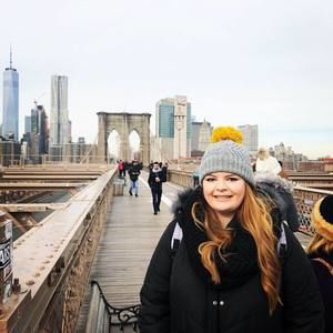 Meet your Posher, Whitney